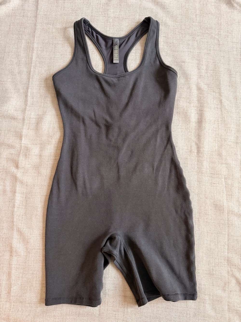 Skims size Medium